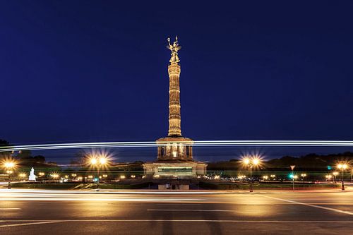 Berlin Victory Column in the blue hour