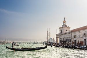 Blick auf historische Gebäude in Venedig, Italien