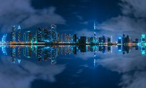 Dubai Business Bay Réflexion de nuit