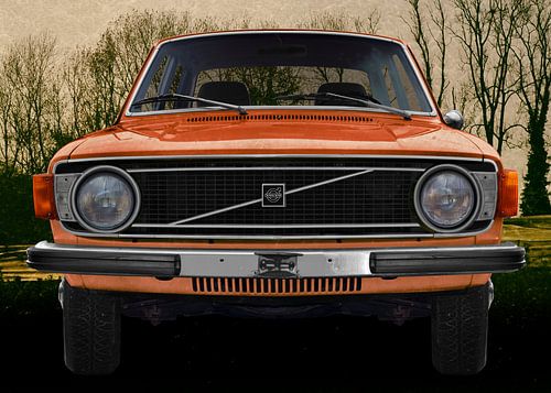 Volvo 144 in antique orange