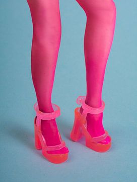 Sandale à talon haut en plastique rose sur Peter Hermus