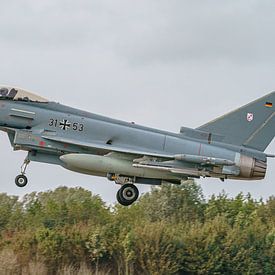 Landender Eurofighter Typhoon der Luftwaffe. von Jaap van den Berg