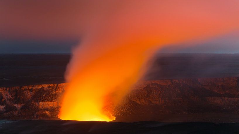 Kilauea Caldera, Hawaii Volcanoes National Park van Henk Meijer Photography