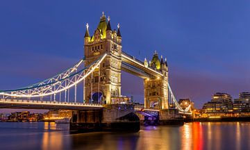 Tower Bridge, London by Adelheid Smitt