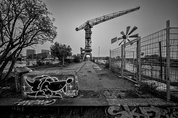 Voormalig NDSM scheepswerf in Amsterdam-Noord van Peter Bartelings