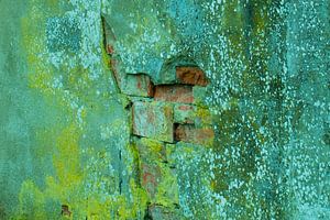 Broken Wall
