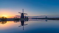 Sunrise @ Kinderdijk van Michael van der Burg thumbnail