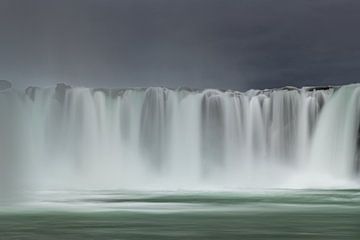 Godafoss in Layers van Ton van den Boogaard