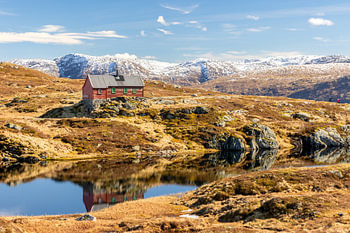 Die rote Berghütte auf dem Fløyen