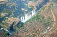 Victoriawatervallen op de grens van Zambia en Zimbabwe van Merijn Loch thumbnail