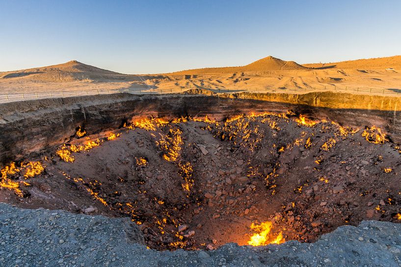The Gate to Hell, the burning gas crater. by Joost Potma