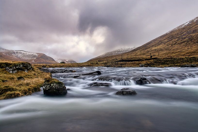 River on the Faroe Islands by Wuzitours Fotografie