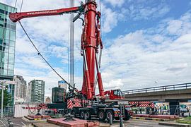 Liebherr LTM 11200 lifting crane from Mammoet. by Jaap van den Berg