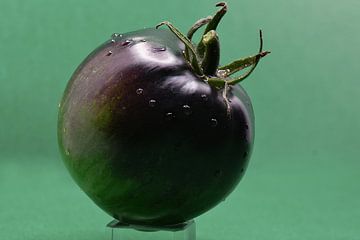 Zwarte tomaat een lust voor het oog van Jolanda de Jong-Jansen