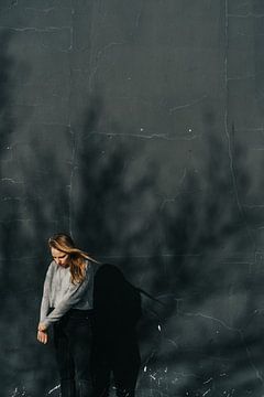 Between the shadow and soul by Camille Mortier