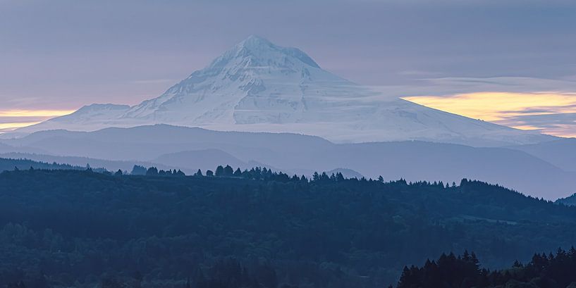 Dawn at Mt Hood, Oregon by Henk Meijer Photography