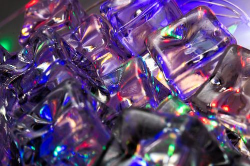 Disco - macro-opname van gloeiende ijsblokjes