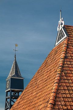 Uhr am Hafen der friesischen Stadt Hindeloopen