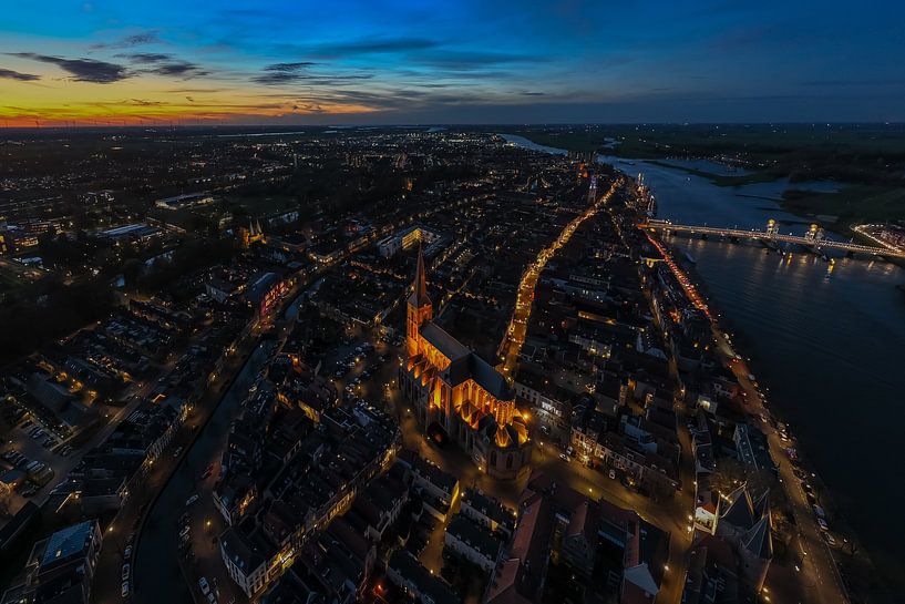 Bovenkerk Kampen im Abendlicht von Evert Jan Kip