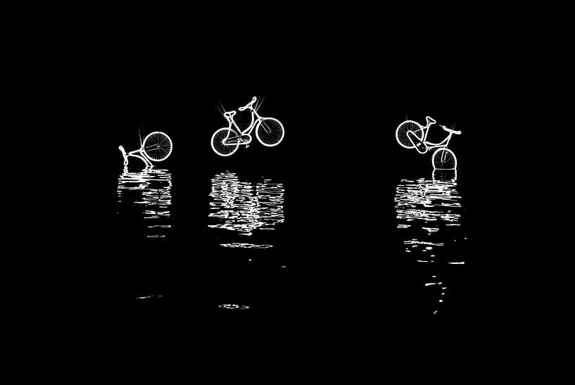 Amsterdam Light Festival 2016 - Canal Bikes by Alex Hiemstra