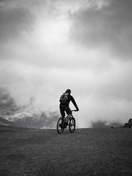 Mountain biken in de bergen van Mariska Vereijken