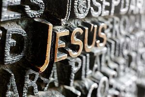 de deur van Sagrada Familia jezus