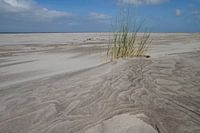 Het strand.. stil en verlaten