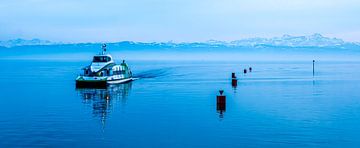 Blauw uur Bodenmeer van Dieter Walther