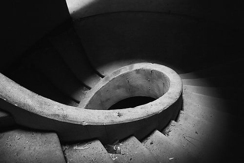 Treppen verlassenen Hotel