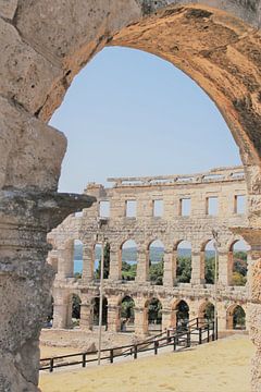 Pula Arena, Croatie sur Emma Joziasse