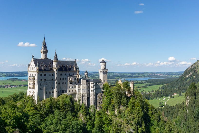 Neuschwanstein Castle by Gerben Bol