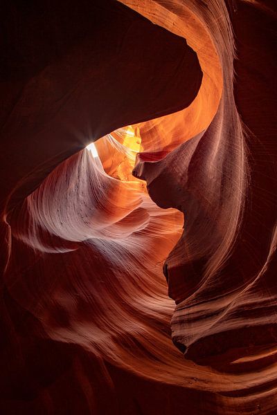 Antelope Canyon, Page Arizona by Gert Hilbink