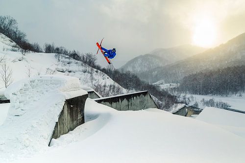 Ski freestyle action in Kiroro, Japan