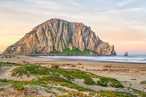 Een zonsopgang voor Morro Rock