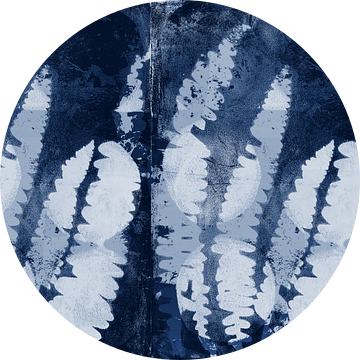 Varenbladeren. Moderne abstracte botanische kunst in blauw en wit. van Dina Dankers