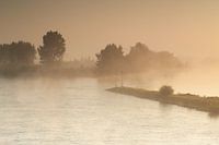Ijssel in de mist