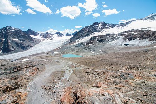 Aussichtspunkt Wildspitzebahn auf 3440 Metern Höhe.