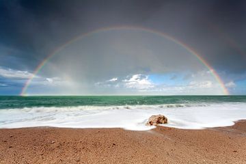 Rainbow and the ocean by Olha Rohulya