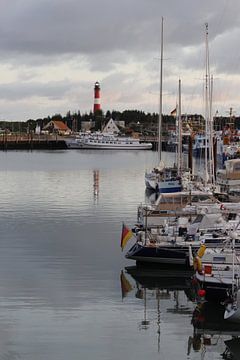 Hafen von Hörnum mit Leuchtturm auf Sylt