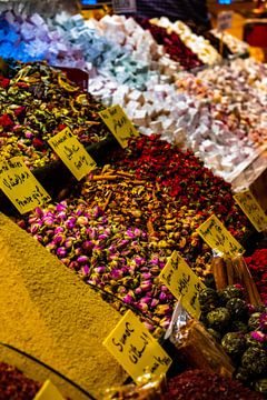 Spices and traditional sweets by Oguz Özdemir