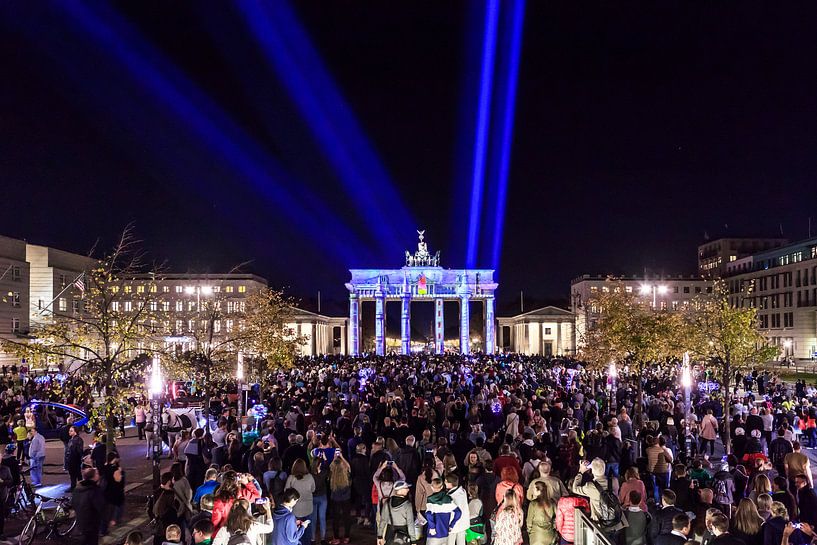 Pariser Platz and Brandenburg Gate by Frank Herrmann