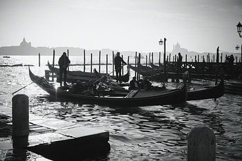 Gondoliers à Venise