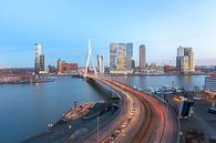 Erasmusbrug met skyline Rotterdam van Prachtig Rotterdam thumbnail