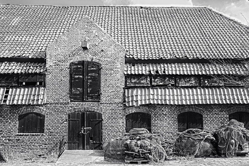 Warehouse in the harbour by Rüdiger Rohmann