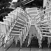 Chaises blanches sur Andreas Müller