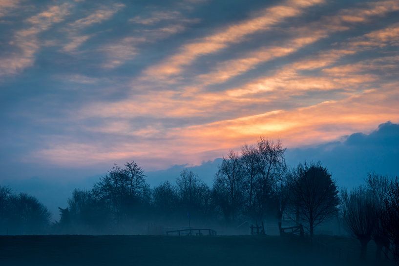 Zonsopkomst bij Zevenhoven by Peet Romijn