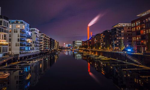 „Westhafen bei Nacht