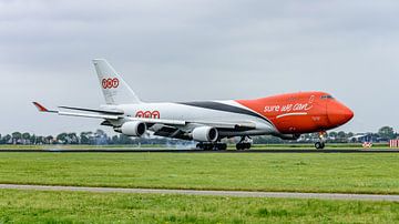 TNT Airways Boeing 747-400 vrachtvliegtuig. van Jaap van den Berg