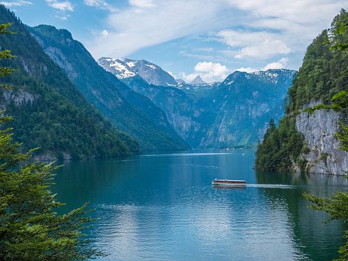 Uitzicht over de Königssee bij Schönau in Berchtesgaden