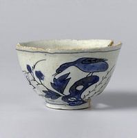 15e eeuws 'Delfts blauw' aardewerk kop [deel 1 van tweeluik]